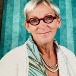 Portrait de Ginette M. qui témoigne de son expérience avec un cancer